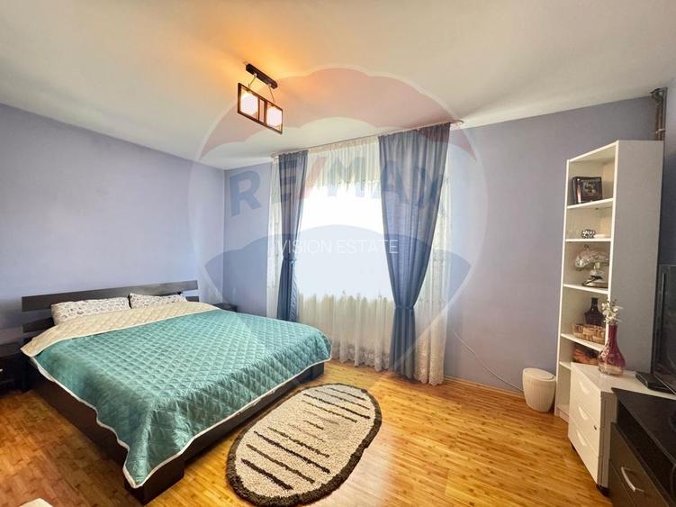 Casă / Vilă cu 5 camere de vânzare - 8