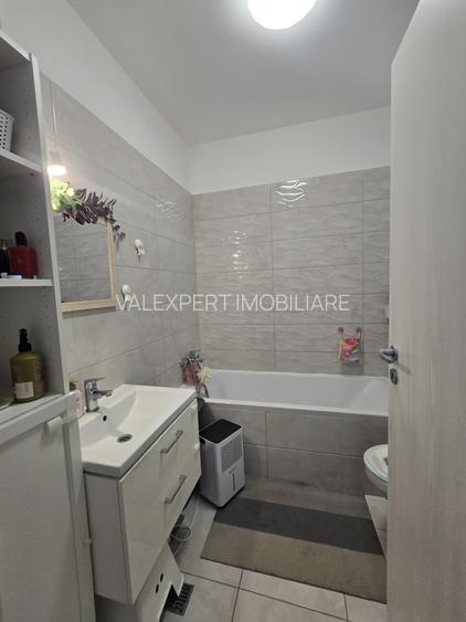 Grand Kristal Residence,2 cam,dec,60 mp,centrala proprie,loc parcare,mob/utilat - 10