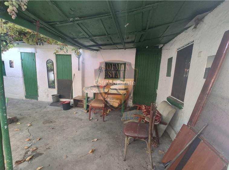 Casă bătrânească 3 c + magazii, Coiciu, 74 mp, Teren 201 mp posibil extindere - 3