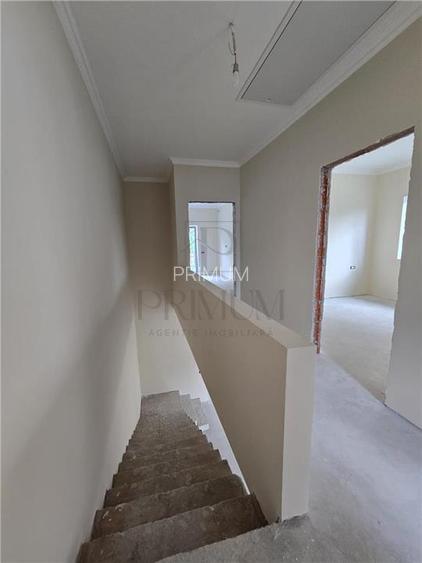 Duplex deosebit - zona excelenta - toate utilitatile - finisaje TOP - 22