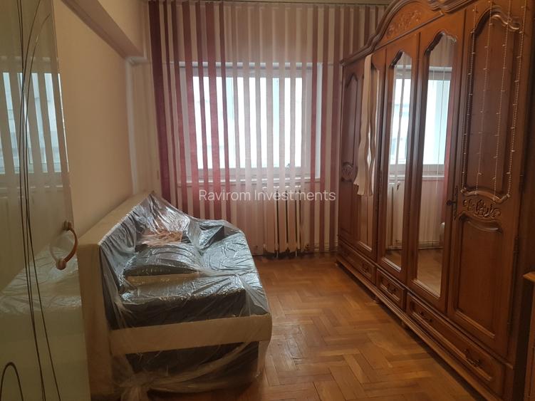 Apartament trei camere decomandat, mobilat, etaj unu, doua balcoane, Alecsandri - 5