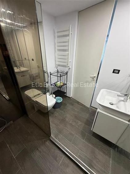 Vanzare apartament 2 camere, Cortina Residence, parcare inclusa - 9