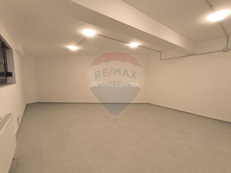 Casă de vanzare - 34