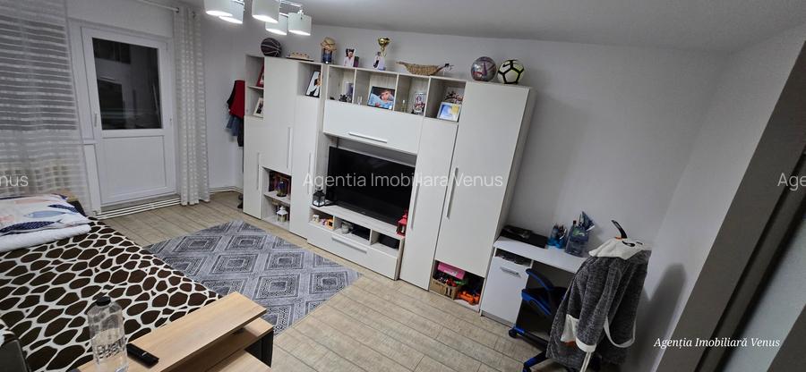 Apartament 3 camere zona Uvertura Mall - 2