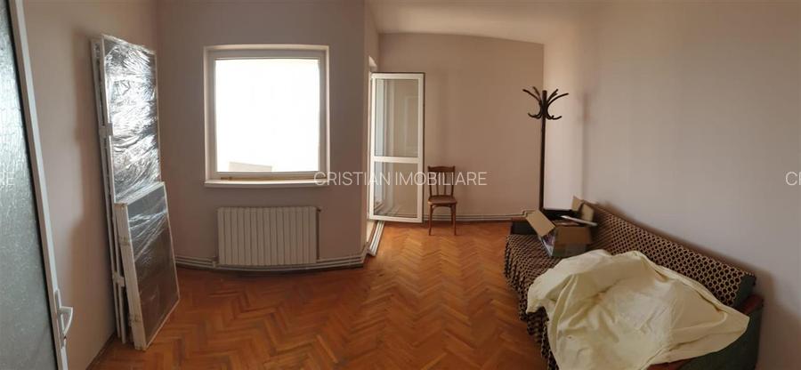 Calarasilor-ANAF - vedere la Dunare 3 camere 100mp - 3