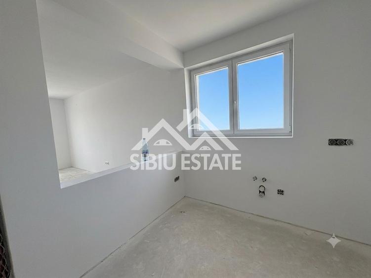 Apartament 2 camere, 54 mp + balcon 6 mp,la 10 min de centrul Sibiului
