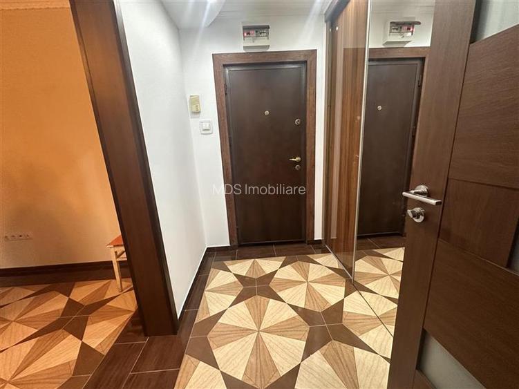 2 camere etaj 1 in bloc anvelopat - 2