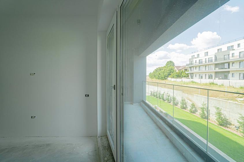 Tomis Nord - Vanzare apartament decomandat cu 2 camere,  bloc nou.
