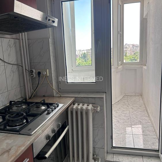 UNIRII BULEVARD APROAPE ROND ALBA IULIA, 2 CAMERE CU LOC DE PARCARE - 13