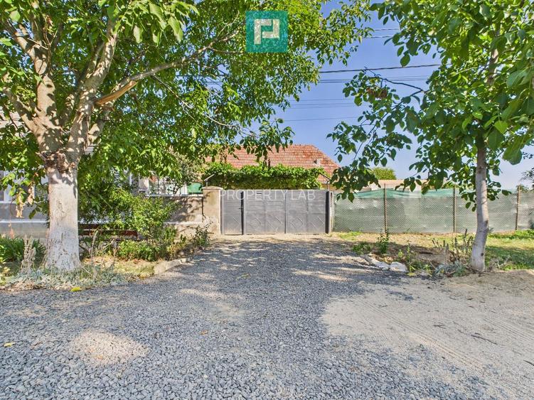 Casă  cu 6 camere in Urseni - 2