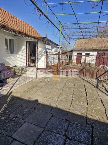 Casă frumoasă - zonă liniștită - 5