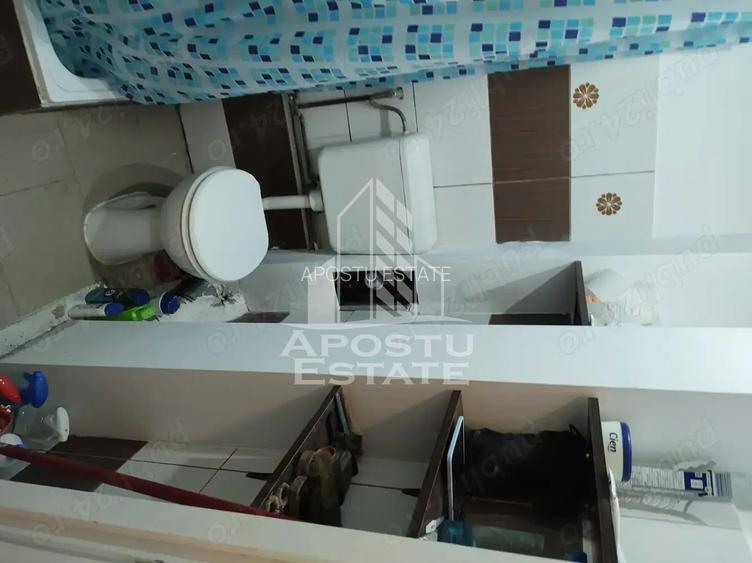 Apartament 3 camere semidecomandat zona Sagului - 10