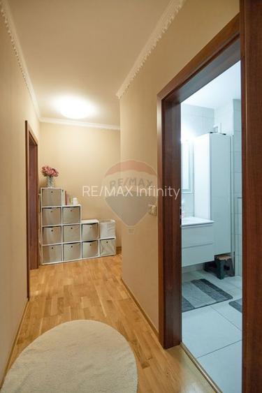 De vânzare apartament cu 3 camere, 2 bai, garaj Andrei Muresanu Sud - 15