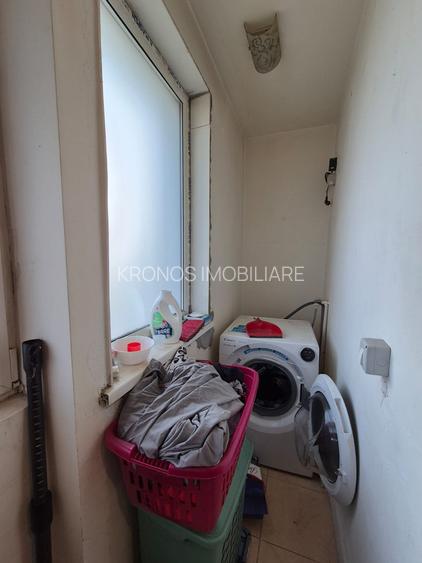 OCAZIE, GARA-PARC 2 CAMERE DECOMANDAT, ETAJ 1, LIBER, GAZE LA USA, PRET 83.900 E - 9