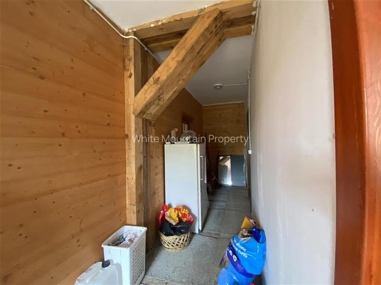 Oportunitate investitie | Teren 10 000 mp cu constructie de 530 mp la 10 km de V - 32