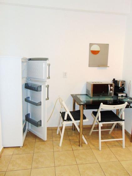 Garsoniera spatioasamobilata modern-Judetean