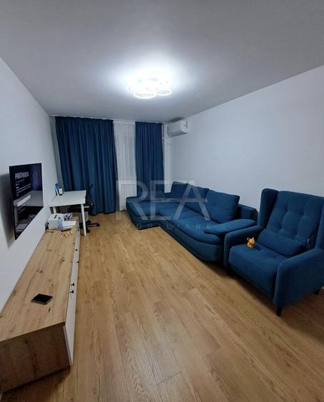3 camere, 6/8, bloc 1984, CENTRALA-Crangasi