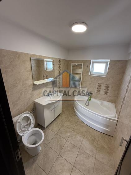 Vilă superbă de închiriat în Corbeanca (Sat Stratu) – Curte generoasă