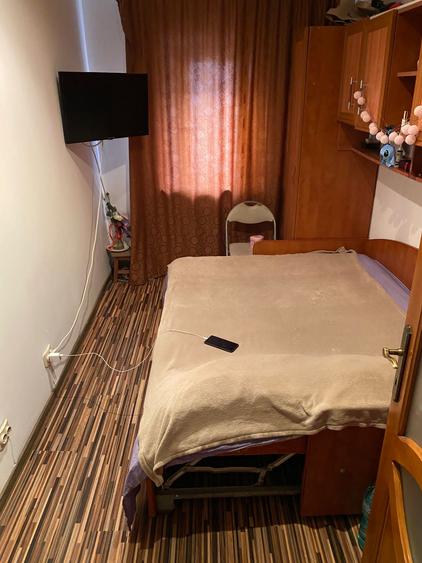 Apartament 2 camere central (Dance Club), decomandat, etajul 4/4, acoperis.