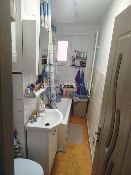 Dristor-  Ramnicu Sarat, bloc mixt - garsoniera, etaj 1/10 - 8