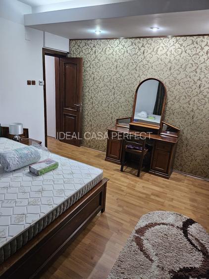 Garsoniera tip Studio spatios, b-dul Iancu de Hunedoara, centrala proprie,metrou - 4