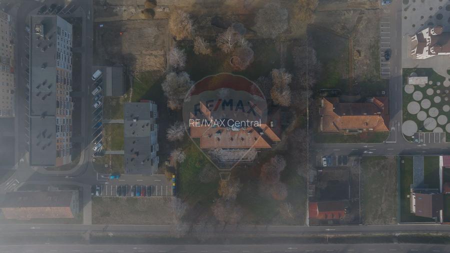 DE VANZARE !!! " CASINO " imobil cu istorie, Fabrica de Zahar BOD - 2