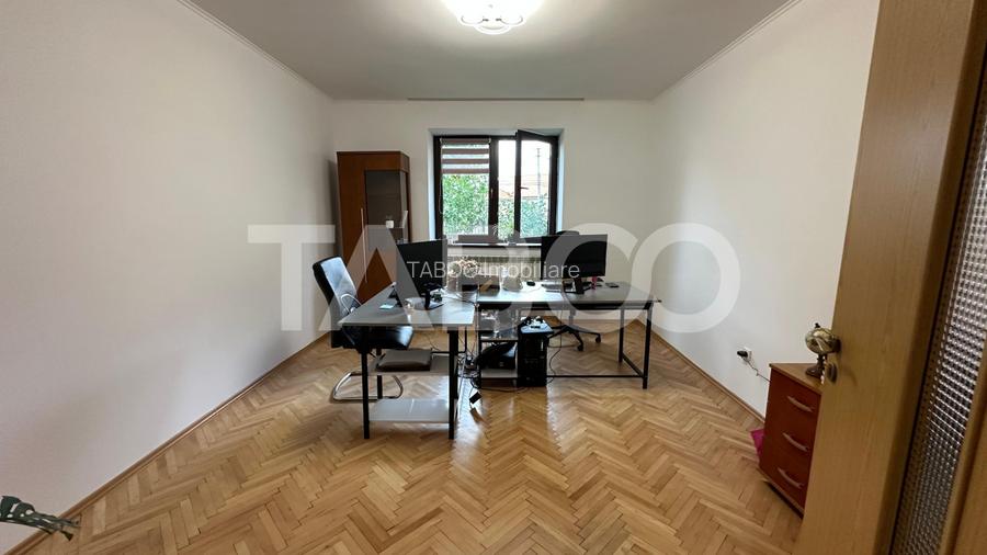 Casa curte libera 300mp 8 camere individuala zona Calea Poplacii Sibiu - 13