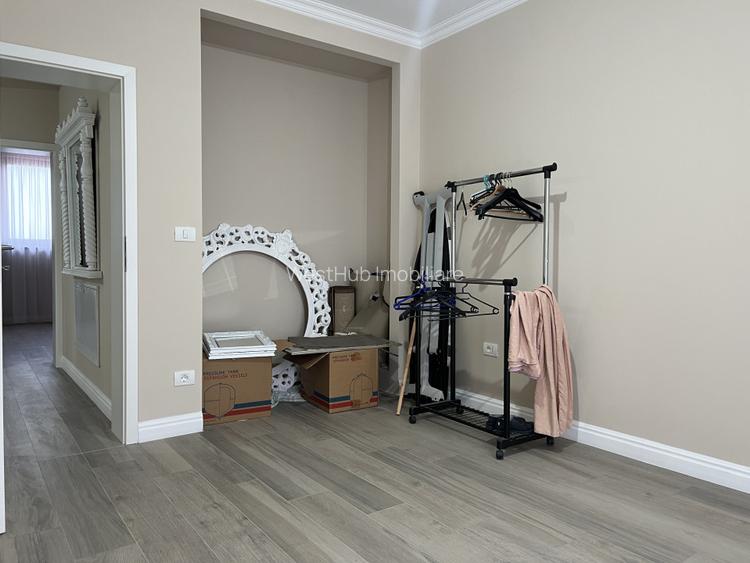 Duplex, 4 camere, 290mp teren, 125mp utili, curent trifazic -  Sacalaz - 8