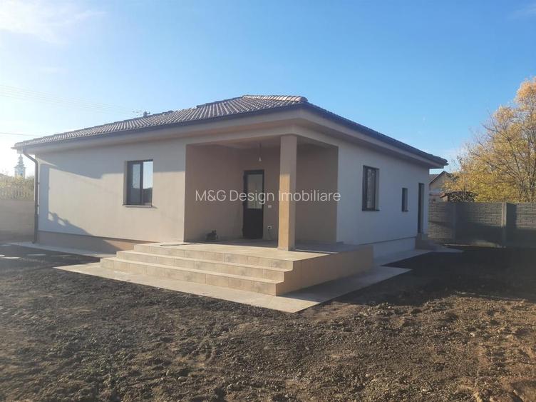 Casa individuala com Peciu Nou-  loc. Dinias - 2