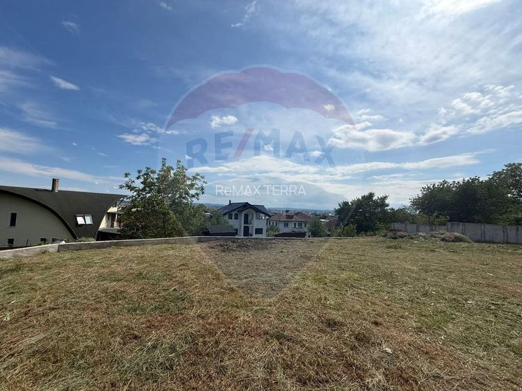 Teren exclusivist cu priveliste de vanzare in Baia Mare - 3