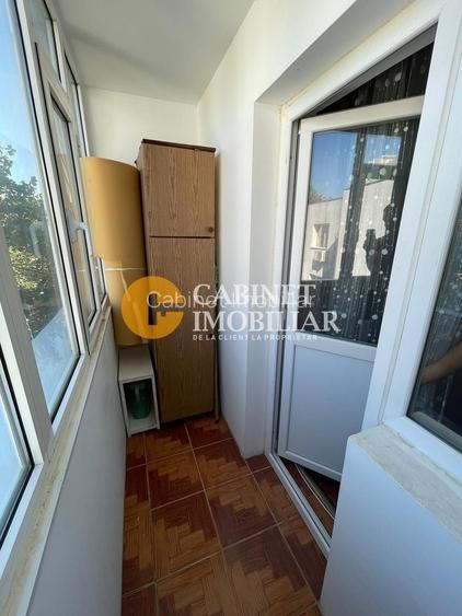 Tudor Vladimirescu str Tepes Voda - decomandat- an 1978 - mobilat - 7