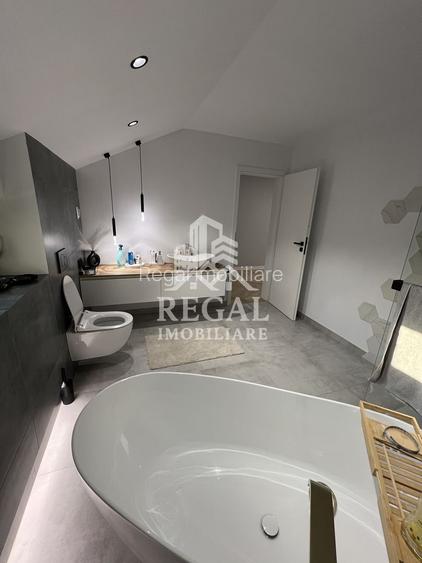 Casă modernă tip duplex, ideală pentru 2 familii – in loc. Strei - 6