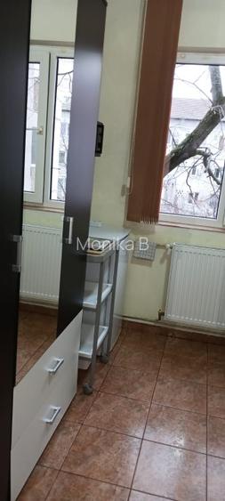 Vand garsoniera zona Dacia - 4