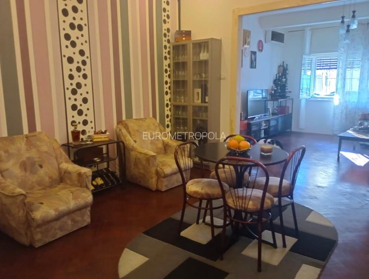 Apartament de 3 camere Piata Victoriei - 3