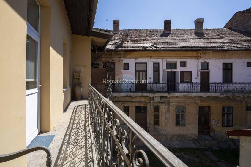 De vânzare apartament cu 2 camere Ultracentral, Piața Gojdu - 10