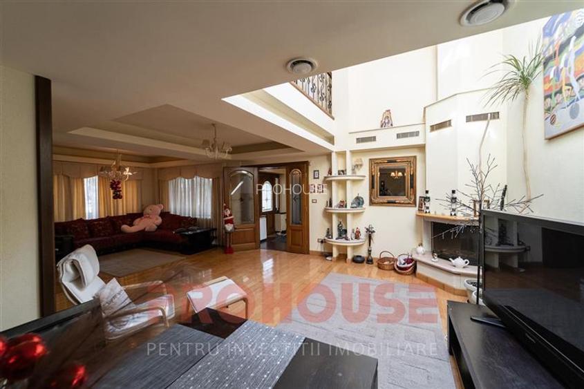 Oportunitate!! Soimului - vila noua - 8