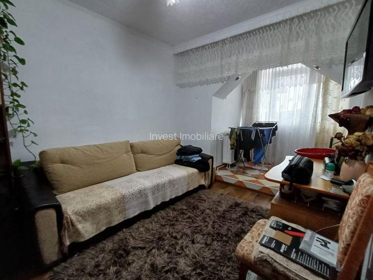 Apartament 3 camere, decomandat, 70 mp, mobilat, Nicolina 2 - 3