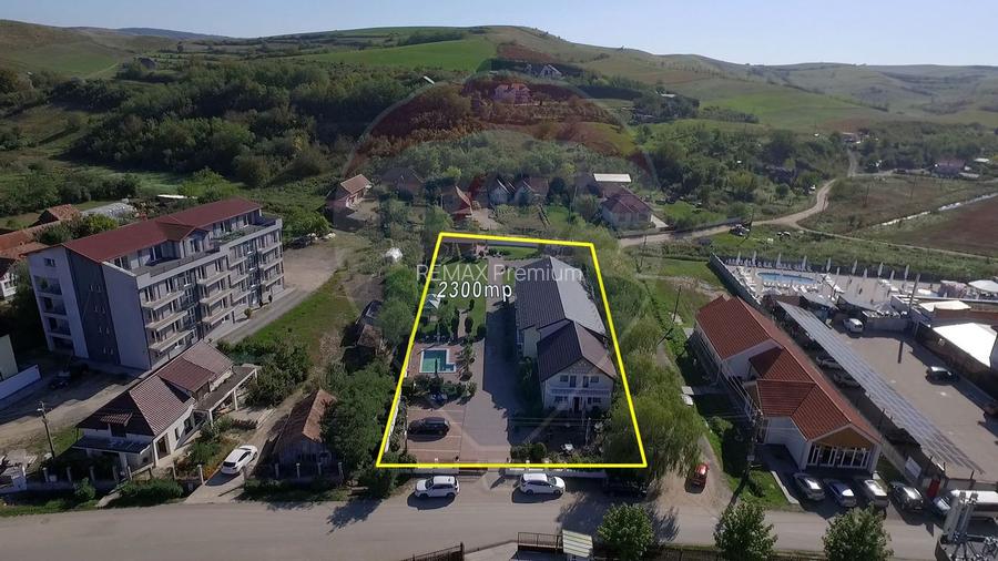Pensiune cu 16 camere de vanzare, potential investitie,COMISION 0 - 2