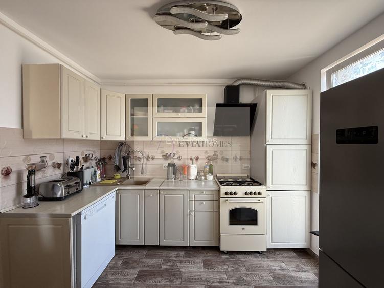 Apartament modern cu 3 camere cu terasa si parcare in Andrei Muresanu - 5