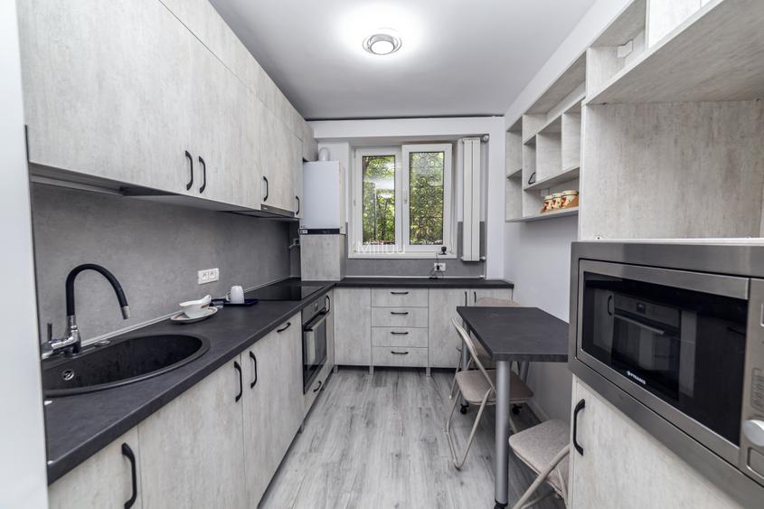 Apartament de 3 camere | Parcare | Centrala Termica | 8 Min Metrou Titan - 13