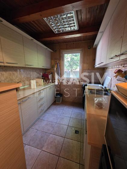 🏡 Casă din lemn masiv cu 7 camere, saună și teren generos – Azuga - 8