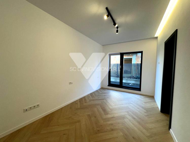 Apartament de lux 115 mp utili 4 camere 4 bai curte privata 200 mp - 10