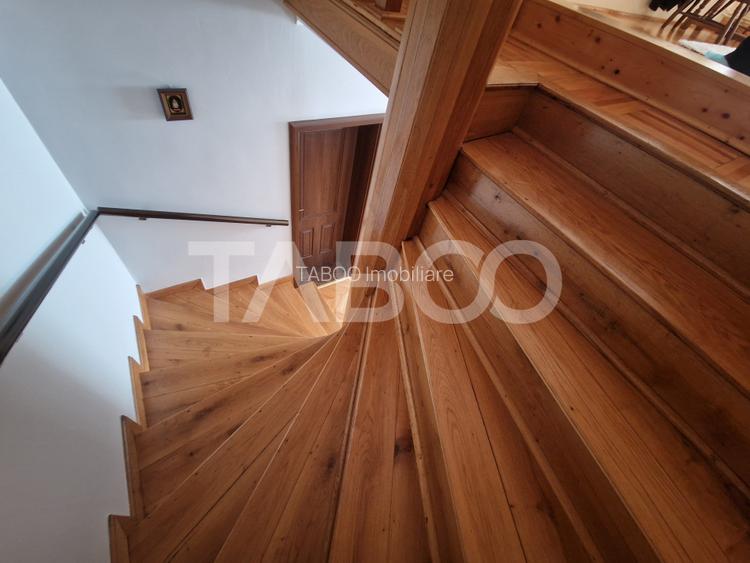 Casa de familie sau retreat montan la doar 10 min de Sibiu in Rasinari - 20