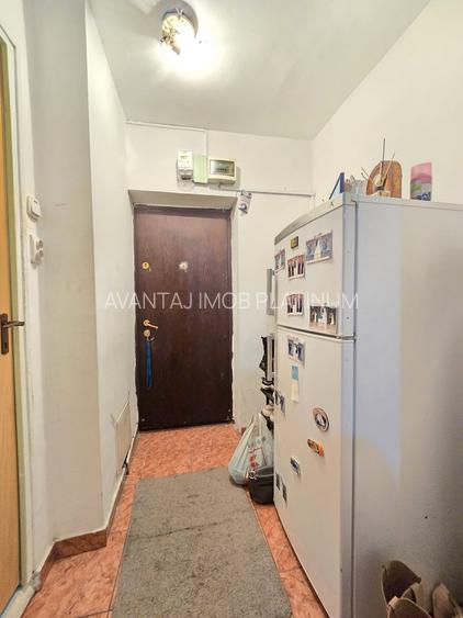 Iancului - Pantelimon, bloc 1980 - 9