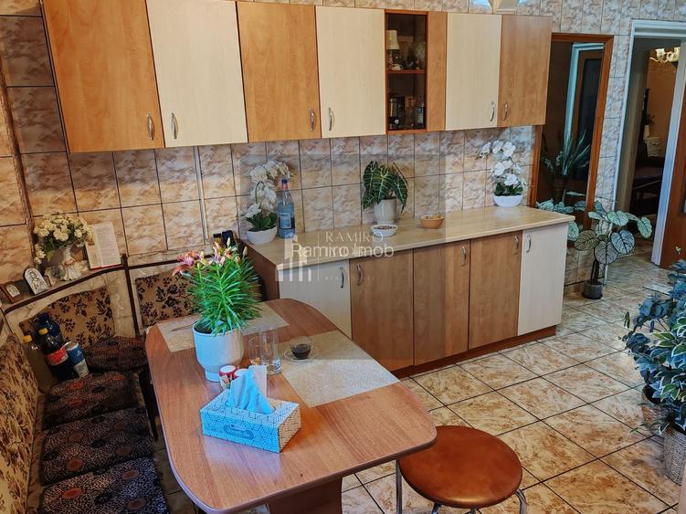 Apartament 3 camere zona MARRIOT decomandat - 6