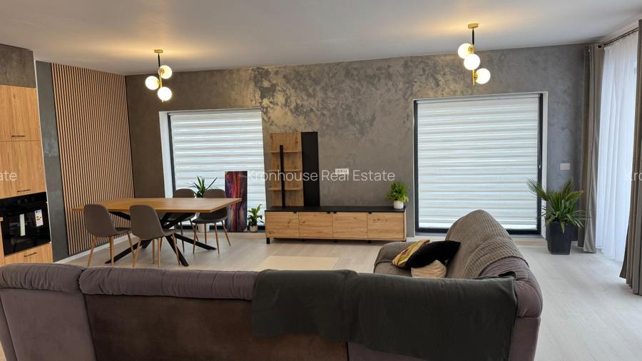 Penthouse modern in Tractorul - 2