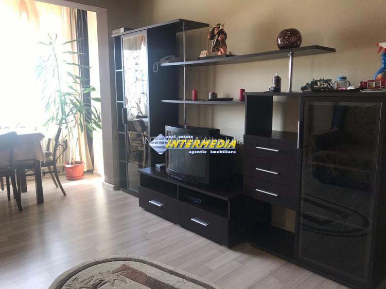 Vanzare apartament 3 camere Alba Iulia CETATE Bd.Transilvaniei Mobilat si Utilat - 2