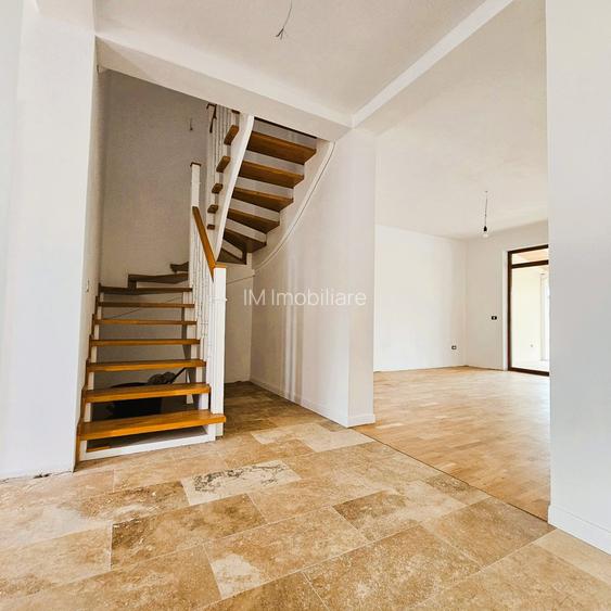 Dumbravita - Duplex - Su: 118mp - St: 300mp - finisaje premium - 2