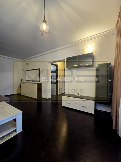 Copou-Parcul Copou/Universitate -Bloc nou - 3 camere  -parcare privata ! - 17