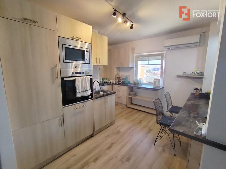 Apartament cu 4 camere de vanzare in zona Sagului - 3